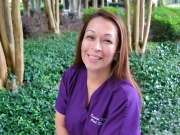 Image of Staff Perla Image of Staff Perla